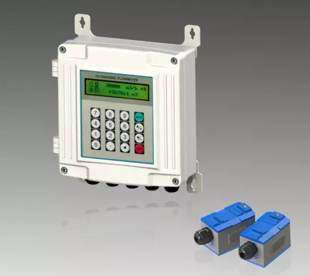 外夹式或者插入式超声波流量计的优缺点有哪些