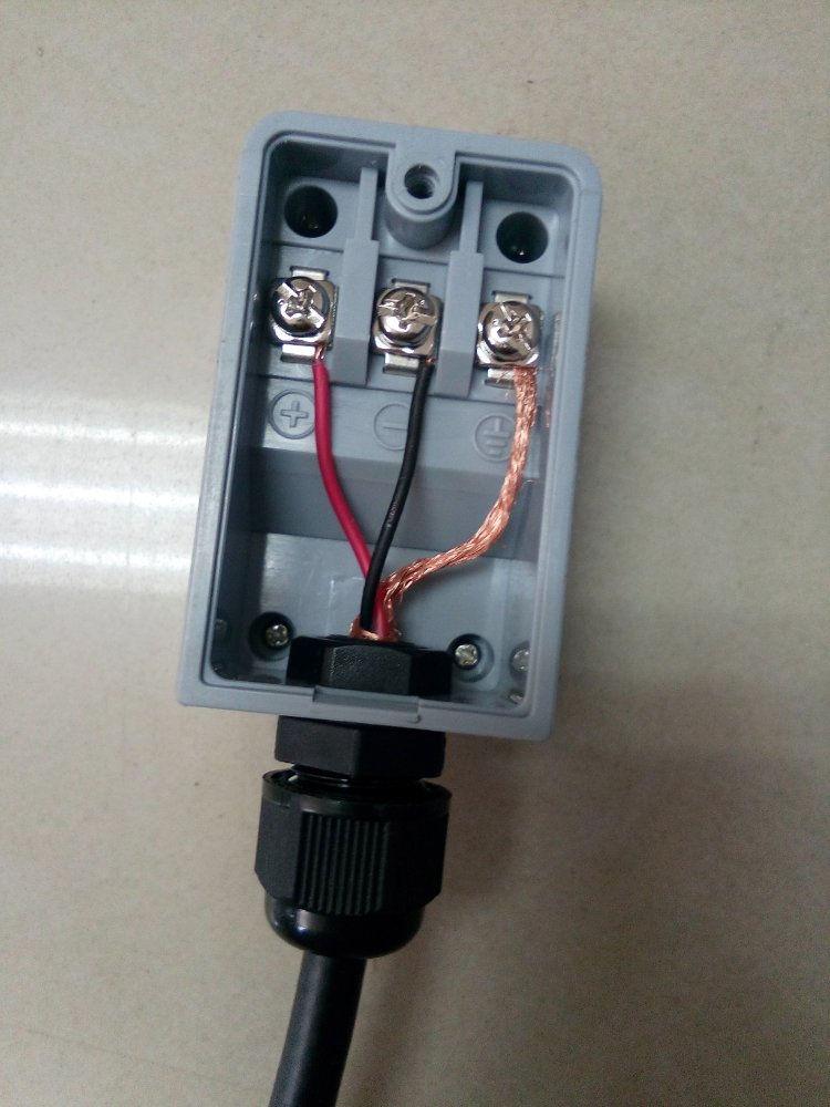 对夹式<a href='http://www.tsdhkj.cn/Product/8342903020.html' target='_blank'>超声波流量计</a>TUF-200