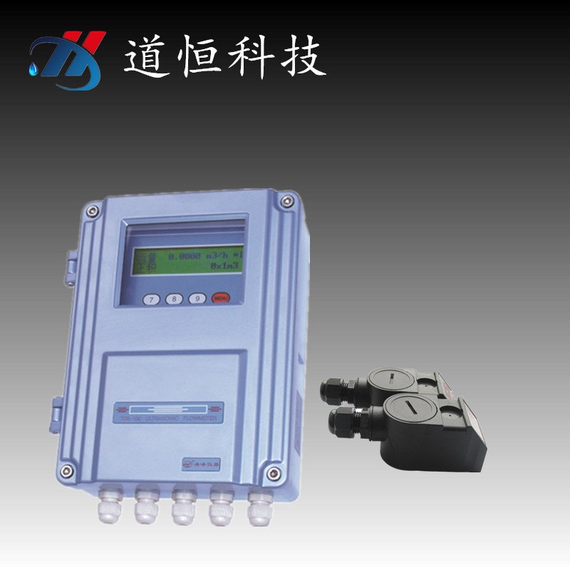 对夹式<a href='http://www.tsdhkj.cn/Product/8342903020.html' target='_blank'>超声波流量计</a>TUF-200