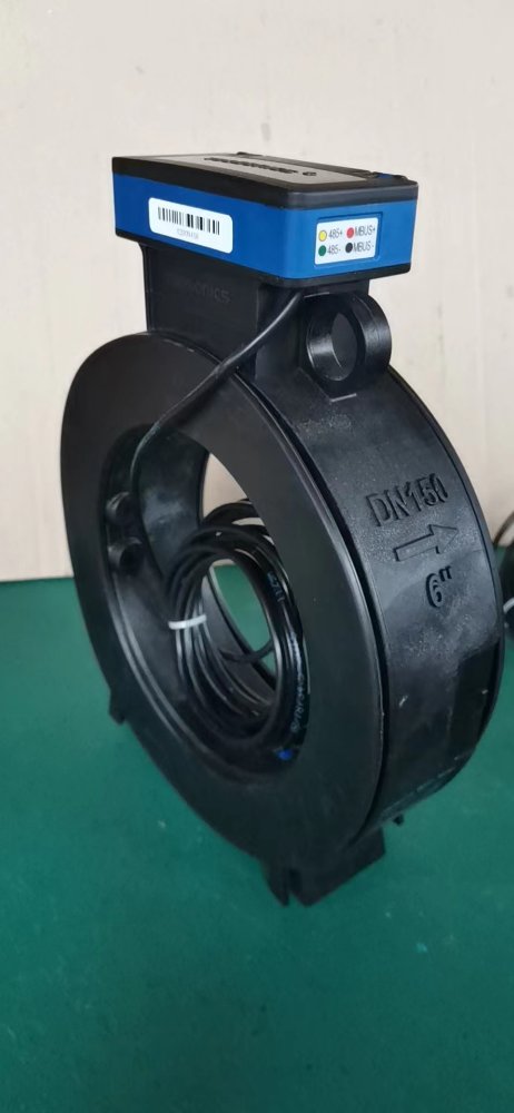 对夹式<a href='http://www.tsdhkj.cn/Product/8342903020.html' target='_blank'>超声波流量计</a>TUF-200