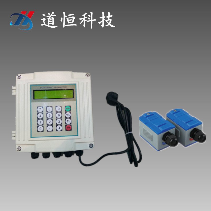 对夹式<a href='http://www.tsdhkj.cn/Product/8342903020.html' target='_blank'>超声波流量计</a>TUF-200